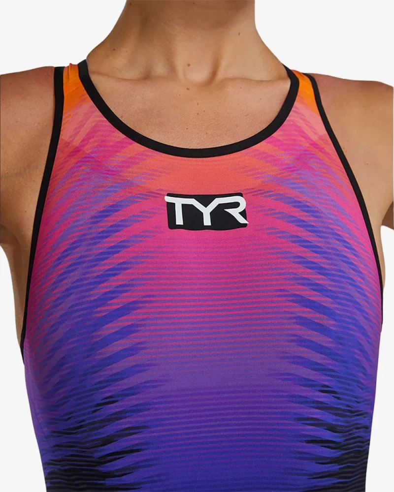 Гидрокостюм с открытой спиной TYR Venzo Open Back Tech Suit Omnia