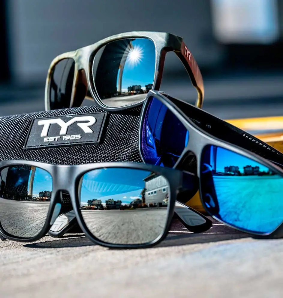 СОЛНЦЕЗАЩИТНЫЕ ОЧКИ