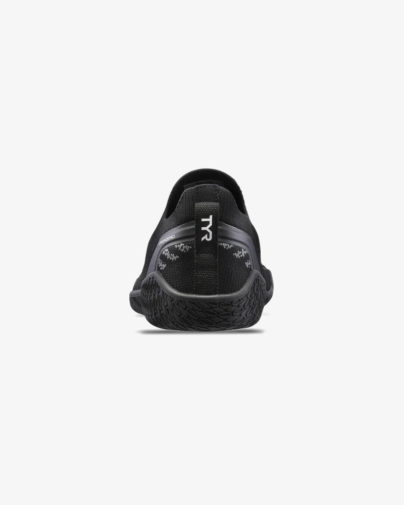Кроссовки для фитнеса TYR DZL1 ДропЗиро Unisex, черный