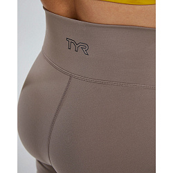 Шорты с высокой талией  TYR Women's Joule Elite High-Rise 6" Short - Solid